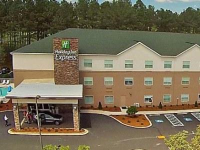 Holiday Inn Express Defuniak Springs By Ihg Exterior foto